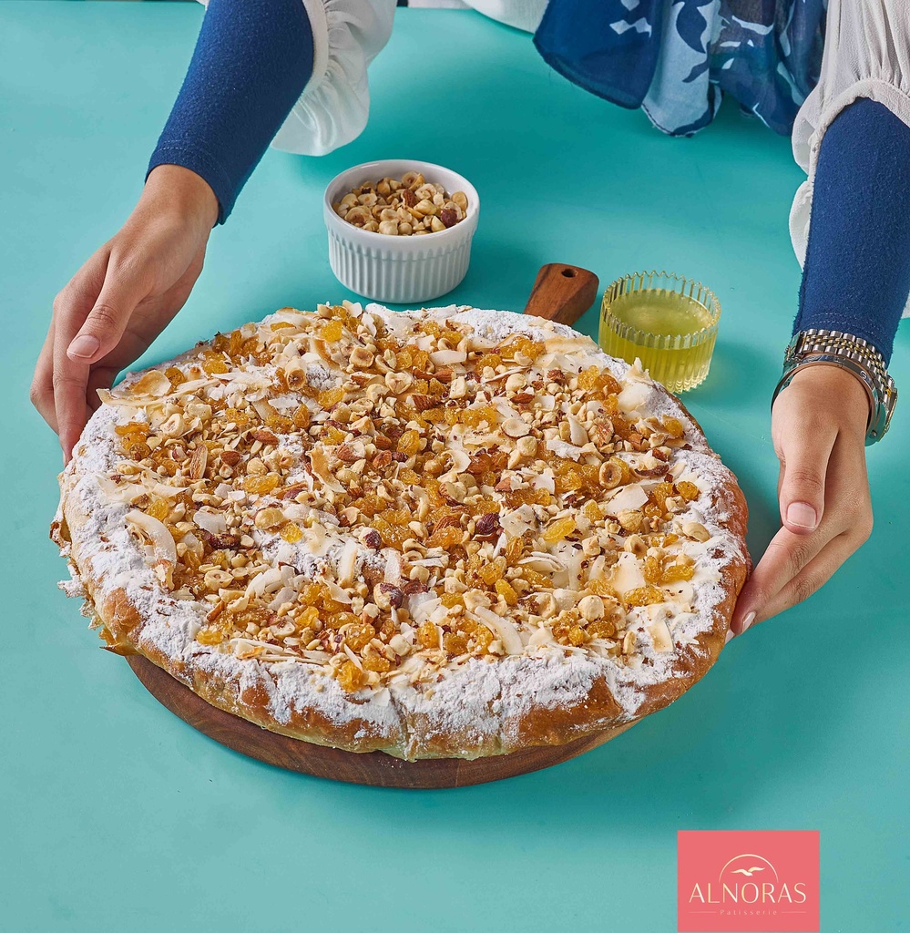 فطيرة كريمة مكسرات