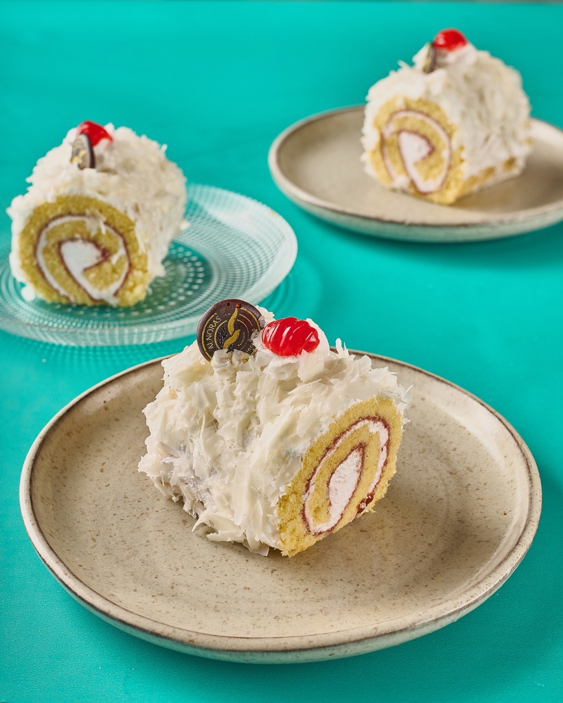 سويسرول وايت فورست